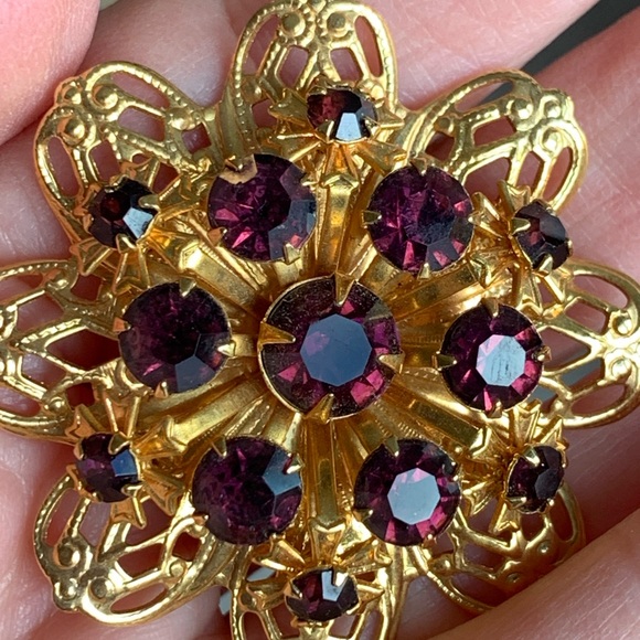 Jewelry - Vintage Czech purple rhinestone brooch